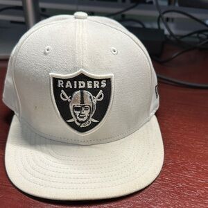 New Era Black and White 59FIFTY Cap